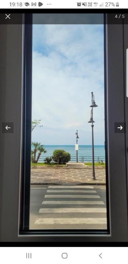 Una Finestra Sul Mare Maiori Exterior foto